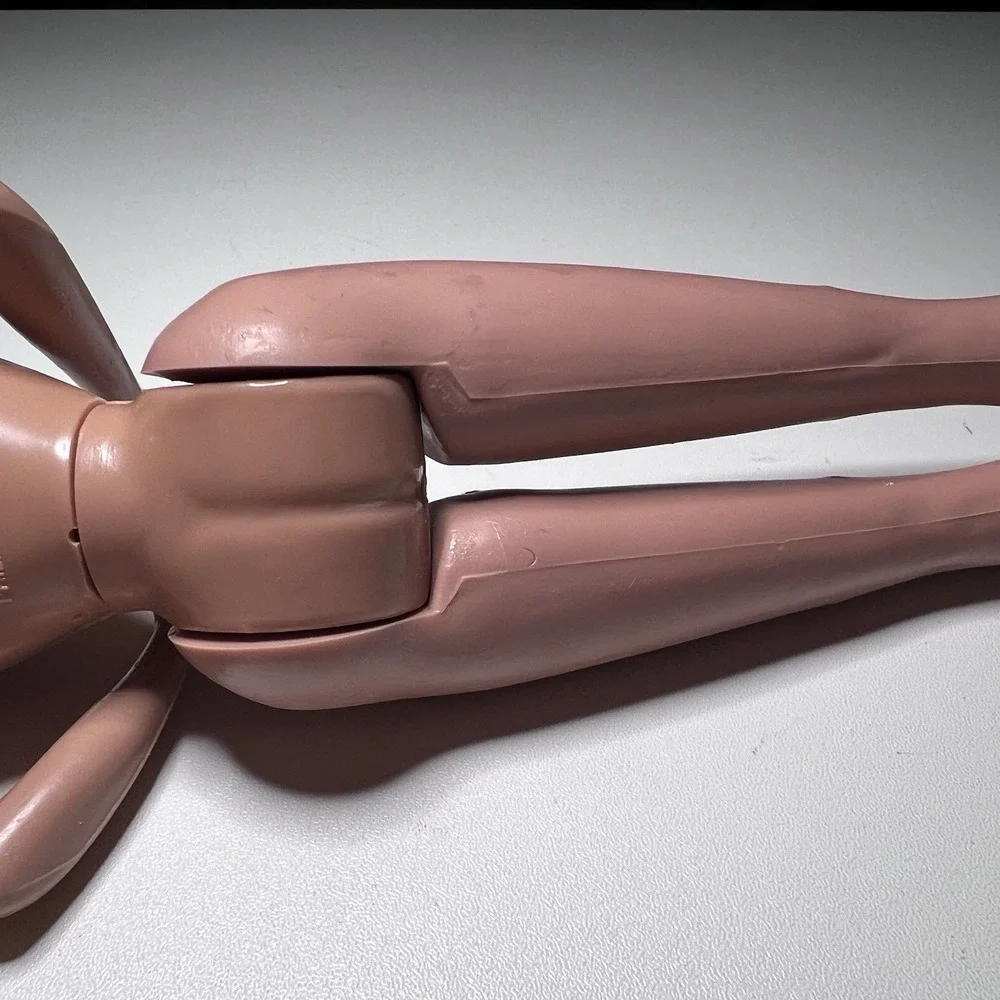 Vtg Mid-Century Barbie Mattel Doll Philippines 1966 Twist & Turn Bend Snap Knees